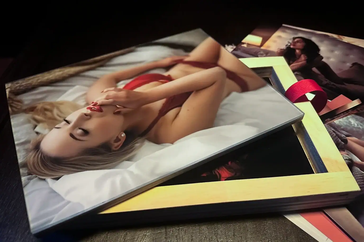 Luxury PhotoBox | Boudoir Fusion Photography Johannesburg Luxury timber PhotoBox with professionally printed photographs by Boudoir Fusion Photography Johannesburg